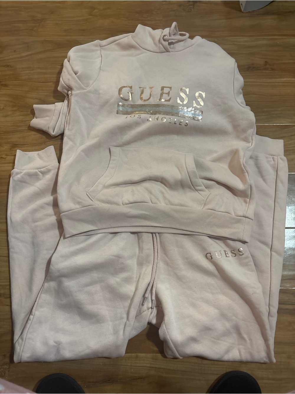 GUESS Pale Pink Logo Sweatshirt & Jogger Set